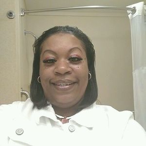 Meet your Posher, Lanova